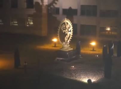 Investigaţie la Organizaţia Europeană pentru Cercetare Nucleară, după ce în campusul din Geneva a fost recreat un ritual de sacrificare a unui om. VIDEO