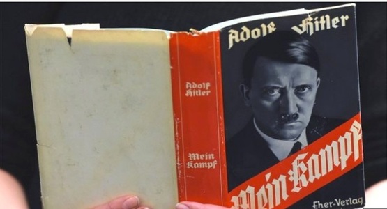 Lucrarea "Mein Kampf", de Adolf Hitler, a fost reeditată anul trecut în Germania de şase ori