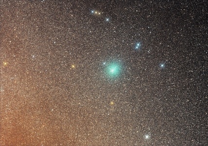Radiotelescopul uriaş din Arecibo a fotografiat nucleul dublu al unei comete