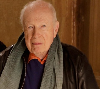 La 92 de ani, regizorul Peter Brook montează o nouă piesă de teatru la Paris