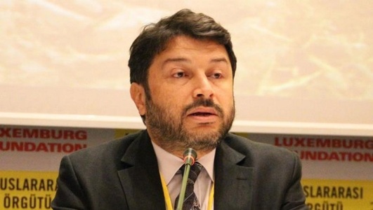 Directorul Amnesty International Turcia, menţinut în detenţie 