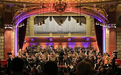 Concursul „George Enescu” - 18 muzicieni s-au calificat în etapa a doua a secţiunii Violoncel