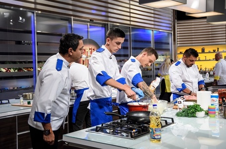 Emisiunea „Chefi la cuţite”, urmărită marţi seară de aproximativ 2,5 milioane de telespectatori