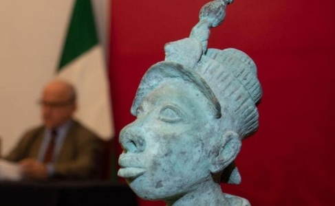 Autorităţile din Mexic au înapoiat Nigeriei o sculptură veche din bronz
