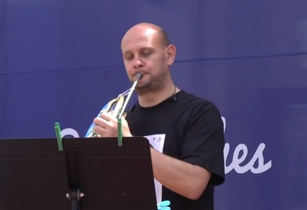 Membri ai Filarmonicii de Stat din Sibiu, în concert fără public - VIDEO