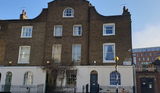 Casa londoneză în care au locuit Rimbaud şi Verlaine, de vânzare. Un proiect cultural, ameninţat