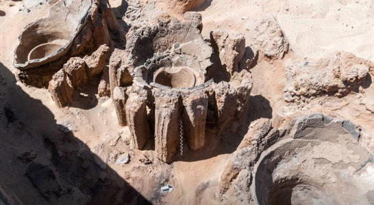 O fabrică de bere veche de 5.000 de ani, descoperită în Egipt