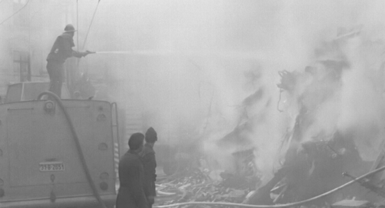 Documentarul „Mai presus de orice”, realizat de Dan Piţa şi Nicolae Mărgineanu despre cutremurul din 1977, premieră la postul Cinemaraton - VIDEO