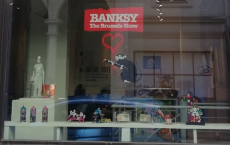 O galerie de artă din Bruxelles a decis să se redeschidă în plină pandemie cu o expoziţie Banksy 