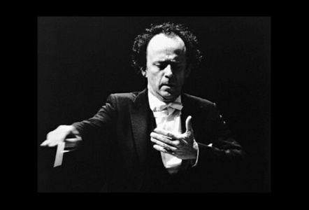 Concert cu emblematicul dirijor Erich Bergel, difuzat de Filarmonica „George Enescu”