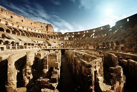 O firmă de inginerie din Milano va reconstrui arena Colosseumului din Roma