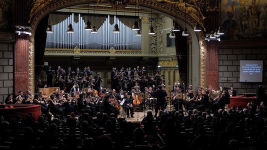 Concert extraordinar cu public de Crăciun, la Filarmonica „George Enescu”