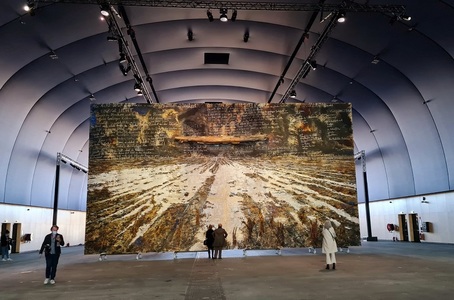 Expoziţie monumentală dedicată poetului de origine română Paul Celan, la Grand Palais Ephemere din Paris - FOTO