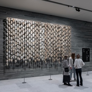 Noul Muzeu Naţional al Norvegiei a fost deschis cu o imensă tapiserie cu 400 de cranii de ren - FOTO