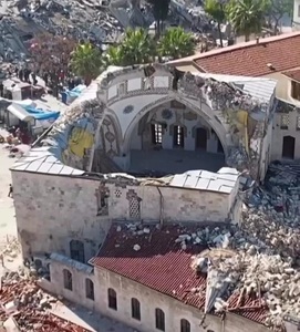 În sudul Turciei, fosta Antiohie, oraş martir după seism. Prima moschee a Anatoliei, veche de 1400 de ani, distrusă