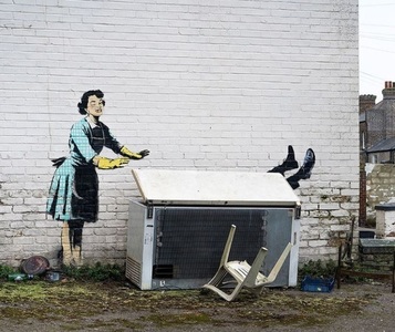 Banksy a confirmat că lucrarea de artă din Margate, apărută de Ziua Îndrăgostiţilor, îi aparţine - FOTO