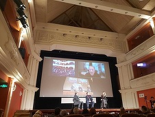 Filmul „Întâlnindu-l pe Zelenski” a deschis Astra Film Festival, ediţia 30. Liev Schreiber: „Lumea îşi va aminti de el ca fiind un preşedinte extraordinar care a fost un actor foarte bun”