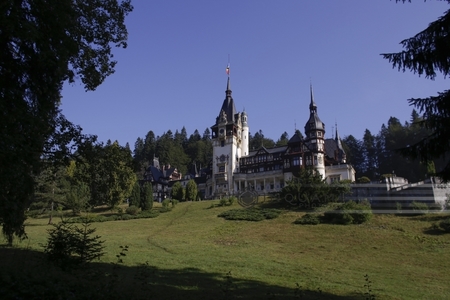 Vizite gratuite la Castelul Peleş şi la Castelul Pelişor, în 1 Decembrie
