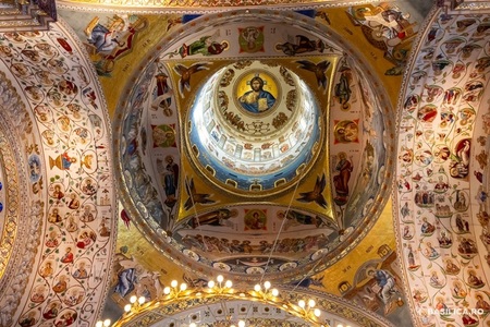 Catedrala Naţională, cea mai mare biserică ortodoxă din lume, va fi inaugurată duminică. Lăcaşul recordurilor/ FOTO