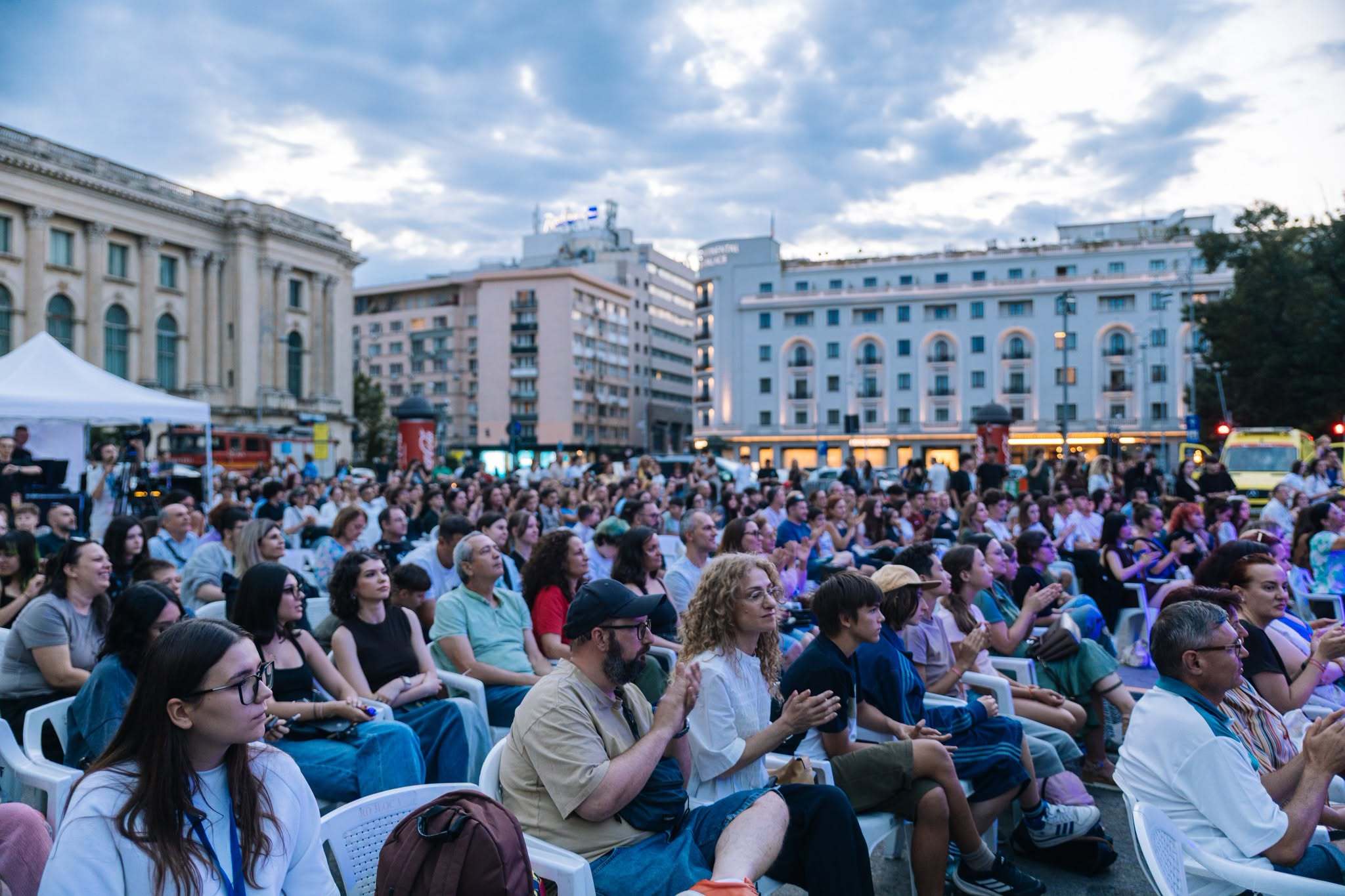 Ciprian Ciucu, depre festivalul Boovie, unde a premiat elevi de liceu şi gimnaziu: „Cred că este cea mai tare idee de festival despre care am auzit vreodată! Când am aflat despre el, mi-a fost imposibil să nu mi-l doresc şi în Bucureşti! - FOTO