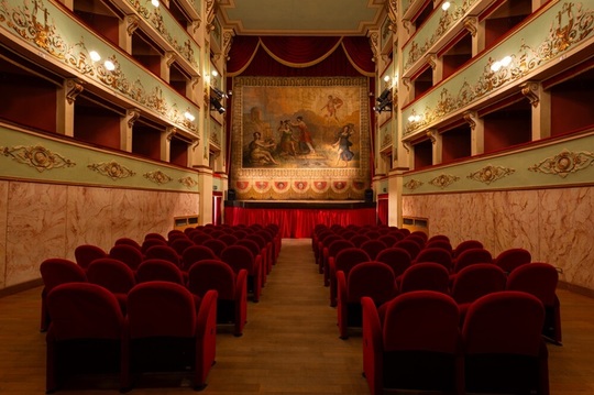 Teatro Serpente Aureo
