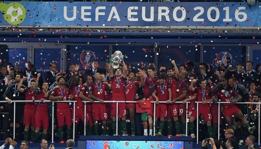 Portugalia a învins Franţa şi a câştigat titlul european pentru prima oară în istoria sa -  GALERIE FOTO