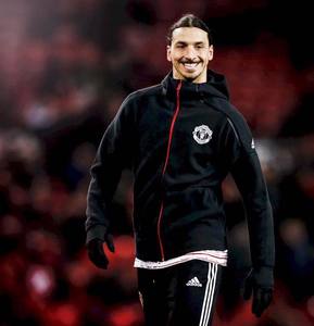 Zlatan Ibrahimovici vrea un contract pe încă două sezoane la Manchester United 