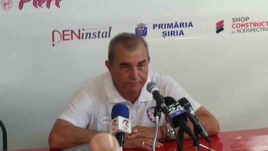 Nicolae Robu anunţă că Ionuţ Popa rămâne la conducerea echipei Poli Timişoara