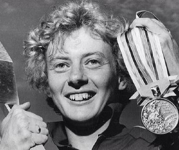 Betty Cuthbert, singura atletă care a câştigat aurul olimpic la 100 m, 200 m şi 400 m, a murit la 79 de ani