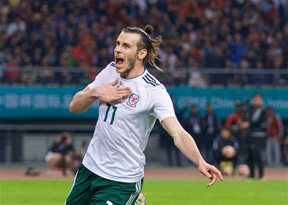 Gareth Bale a înscris trei goluri într-un amical cu China, scor 6-0, şi a devenit cel mai bun marcator din istoria echipei Ţării Galilor