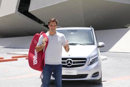 Roger Federer revine pe teren la turneul de la Stuttgart