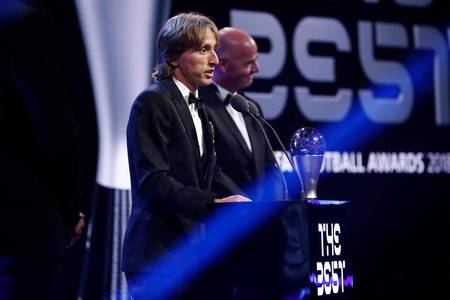 Luka Modrici: Sunt foarte mândru că am câştigat premiul The Best. Este mai greu să vorbesc în public decât să execut un penalti