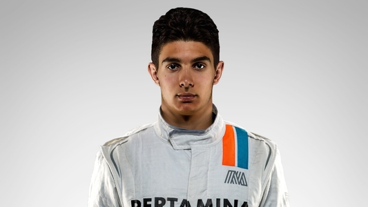 Esteban Ocon, de la pilot titular la Force India la rezervă pentru Mercedes