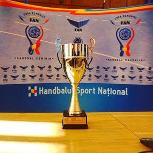 CSM Bucureşti a câştigat pentru a patra oară consecutiv Cupa României la handbal feminin