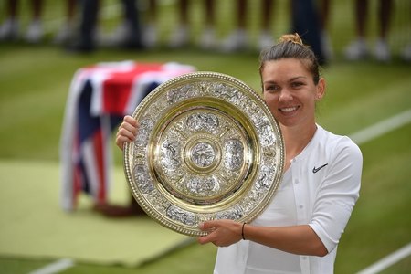 Simona Halep va prezenta, miercuri, la ora 19.00, pe Arena Naţională, trofeul câştigat la Wimbledon