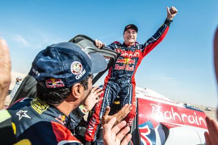 Carlos Sainz a câştigat pentru a treia oară Raliul Dakar