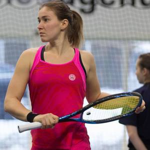 Laura Ioana Paar câştigă la 31 de ani primul trofeu WTA, la Lyon, la dublu