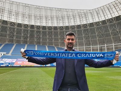 Marinos Ouzounidis, prezentat oficial ca noul antrenor al CS Universitatea Craiova: Nu pot să fac schimbări majore de la început pentru că o să creez mai multe probleme decât rezolvări