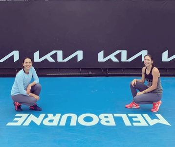 Andreea Mitu şi Raluca Olaru, eliminate în turul doi la dublu feminin, la Australian Open