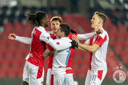 Stanciu a înscris un gol pentru Slavia Praga în campionatul Cehiei
