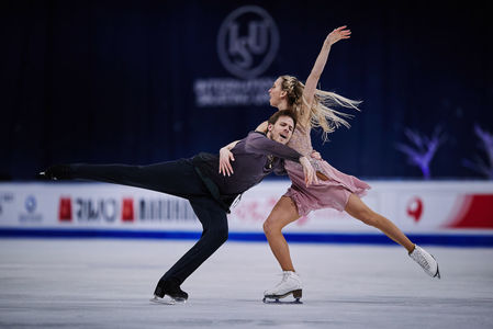 CM de patinaj artistic: Ruşii Sinitsina şi Katsalapov au câştigat medalia de aur la dans