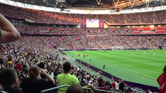 Publicul va reveni pe stadion la semifinalele Cupei Angliei