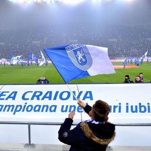 U.Craiova: Am sperat până în ultimul moment că în această seară ne vom putea revedea pe stadion. Din păcate, cu toate demersurile întreprinse, acest lucru nu va fi posibil din motive independente de voinţa noastră
