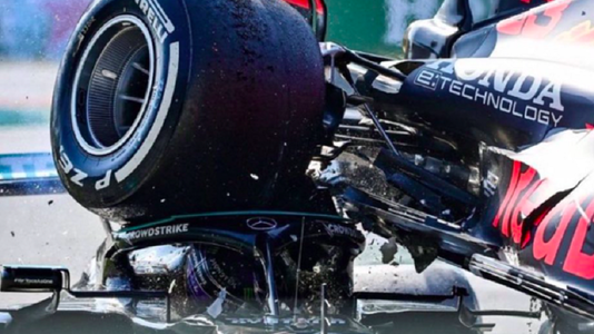 Verstappen, penalizat după accidentul de la Monza
