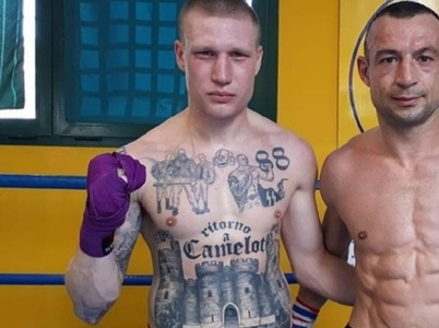 Italia: Un boxer a fost suspendat pentru că are tatuaje cu simboluri naziste