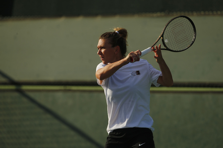 UPDATE - Simona Halep a învins-o clar pe Gabriela Ruse, în primul tur al Transylvania Open