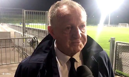 Preşedintele Olympique Lyon, după întreruperea meciului cu Paris FC: Nu doar suporterii lyonezi sunt vinovaţi