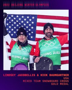 Împreună au 76 de ani, dar au devenit campioni olimpici. Americanii Lindsey Jacobellis şi Nick Baumgartner au câştigat aurul la snowboard mixt