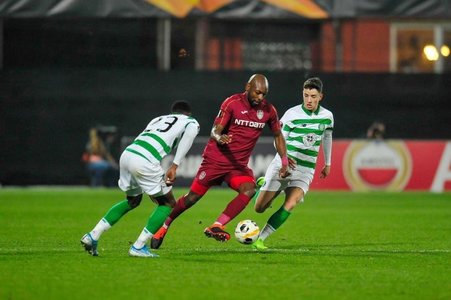 Cestor, Jakolis şi încă patru jucători au semnat cu FC Argeş