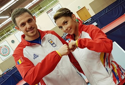 Bernadette Szocs si Ovidiu Ionescu, medaliaţi cu argint la dublu mixt, la CE de tenis de masă
